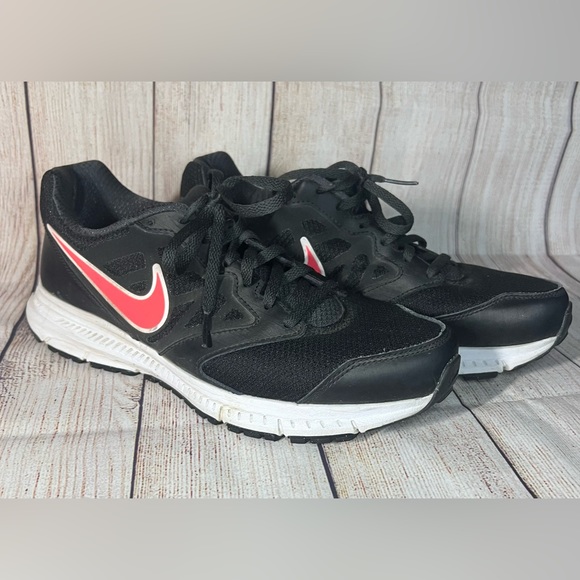Nike Shoes - Nike Womens Downshifter 6 Black Running Shoes Sneakers, size 9.5